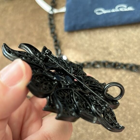 Oscar de la Renta Chain Rhinestone Brooch Belt Set - Picture 7 of 9